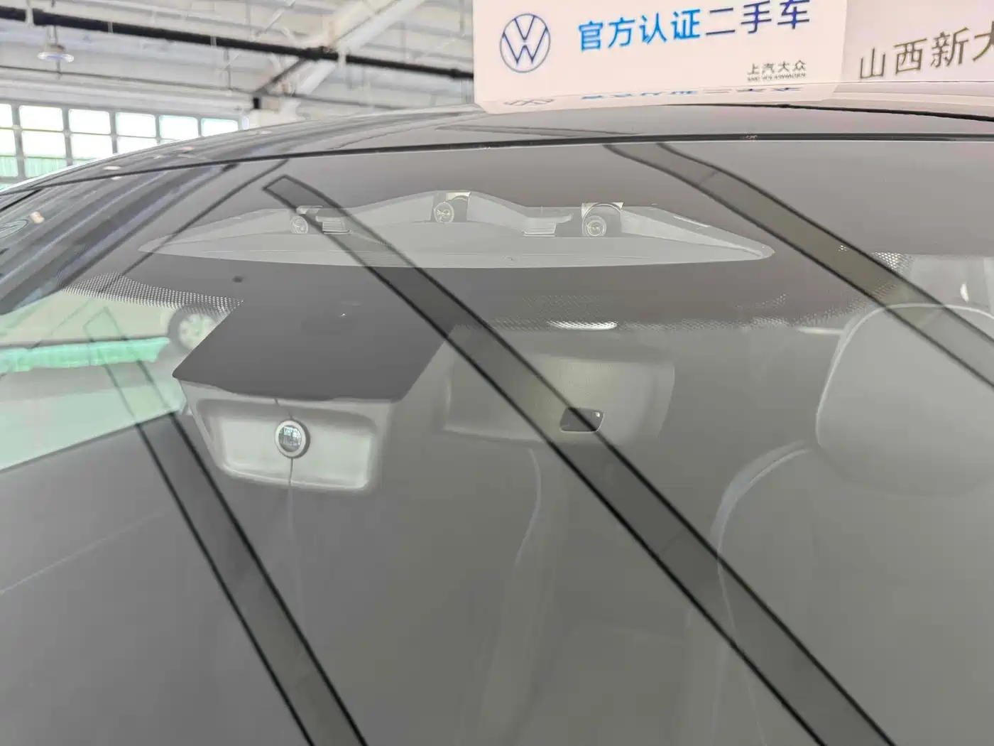 Volkswagen Passat 2025 Model Pro 380TSI Starlight Dragon Premium Edition фото 15