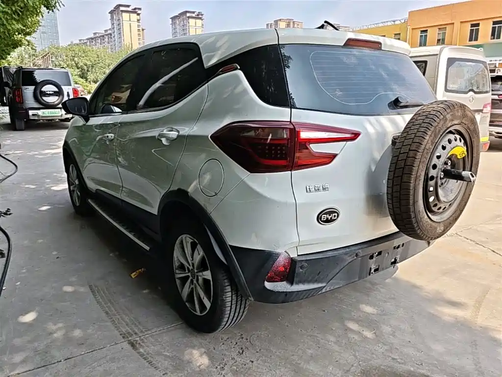BYD Yuan 2017 1.5L Auto Cool Fashion фото 5