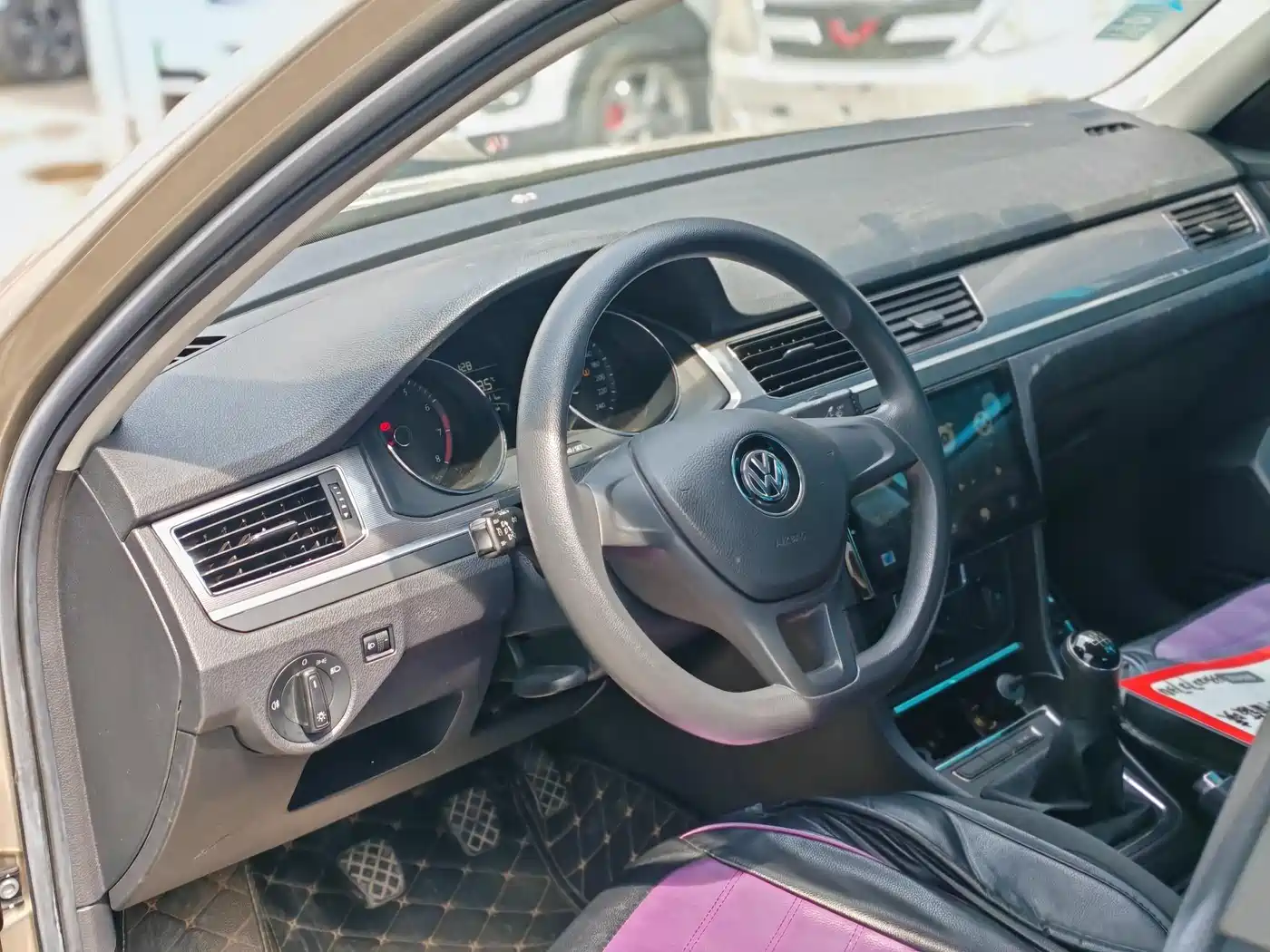 Volkswagen Bora 2019 Bora Legend 1.5L Manual Fashion China V фото 7