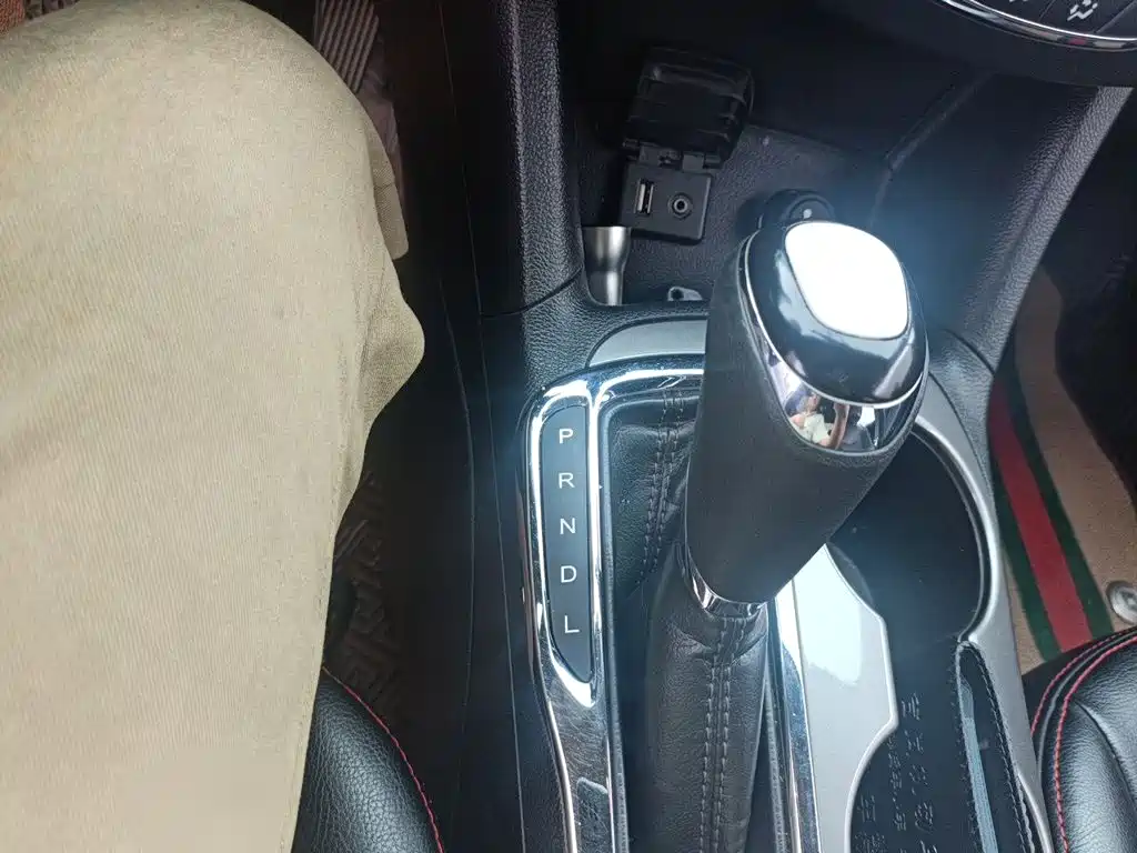 Chevrolet Cruze 2018 2018 Hatchback 320 Automatic Pioneer Sunroof Edition