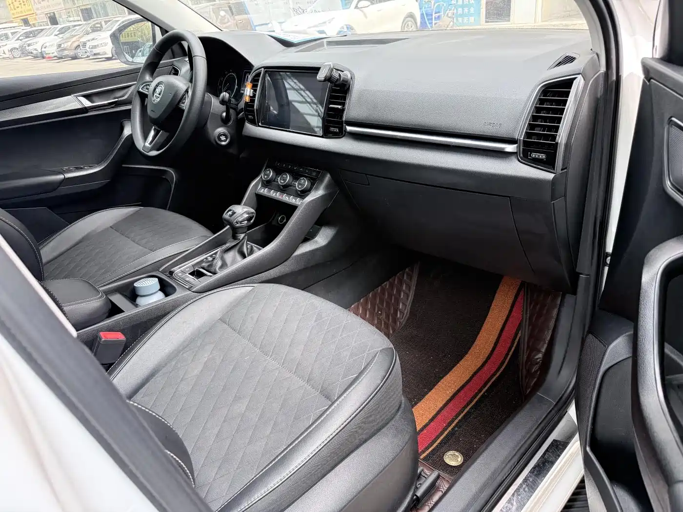 Škoda Karoq 2019 TSI280 Smart Drive Luxury Edition China V фото 21