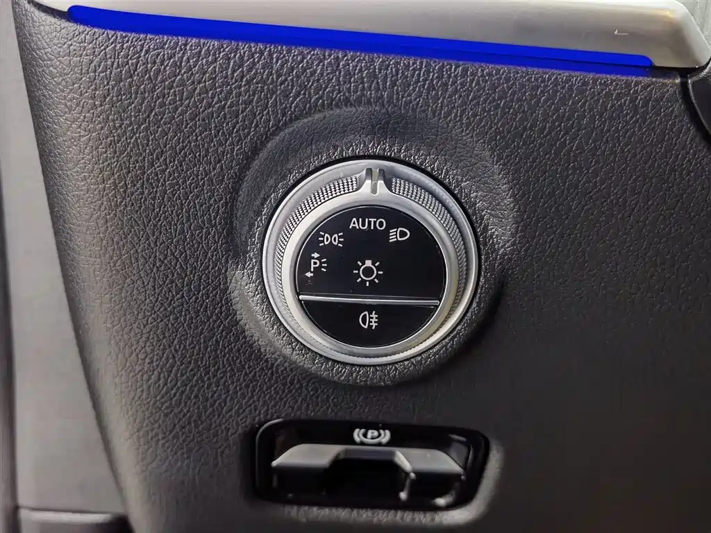 Mercedes-Benz C-Class 2023 C 260 L Sport фото 21