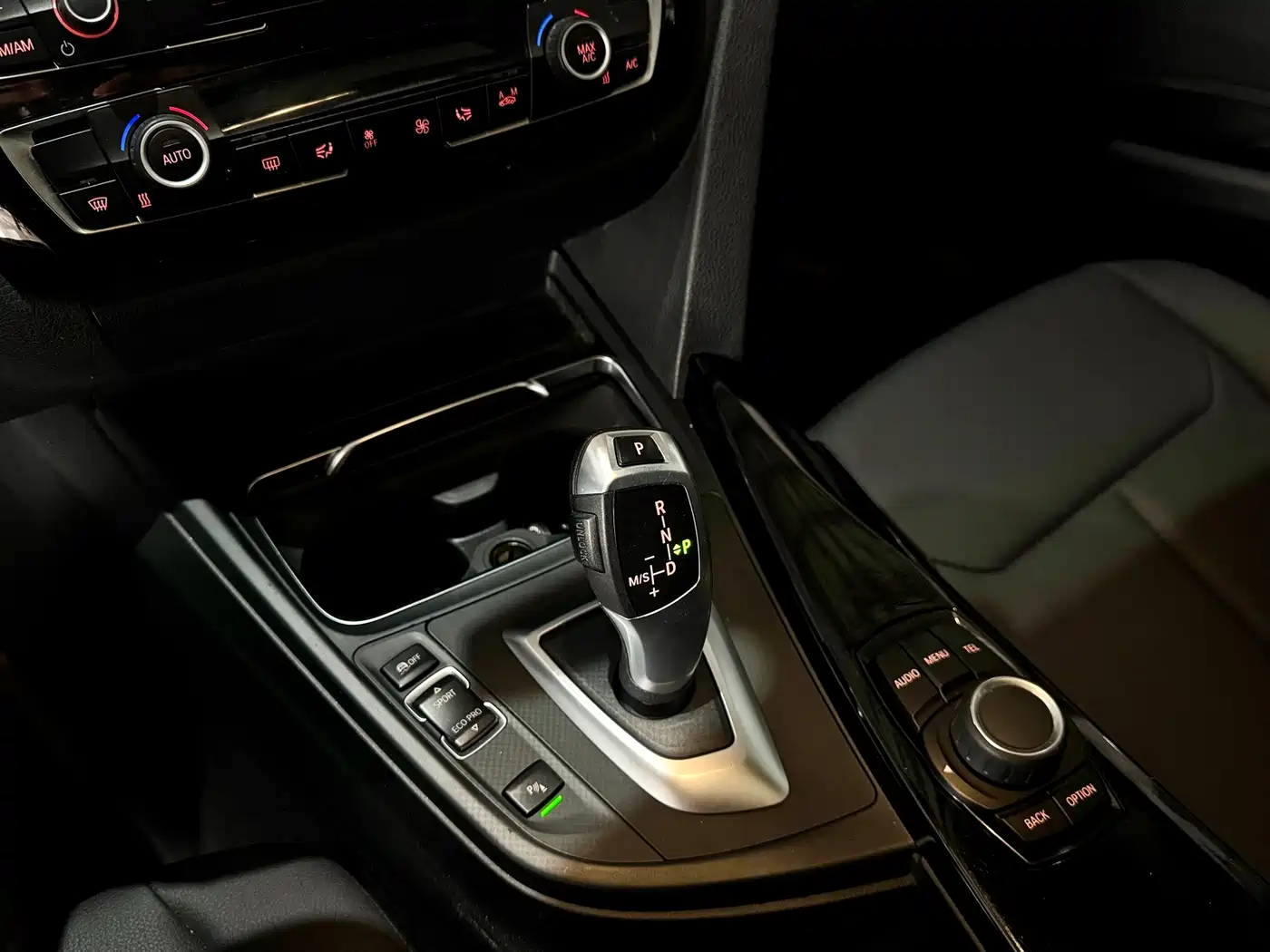 BMW 3 Series 2017 320Li Fashion фото 9
