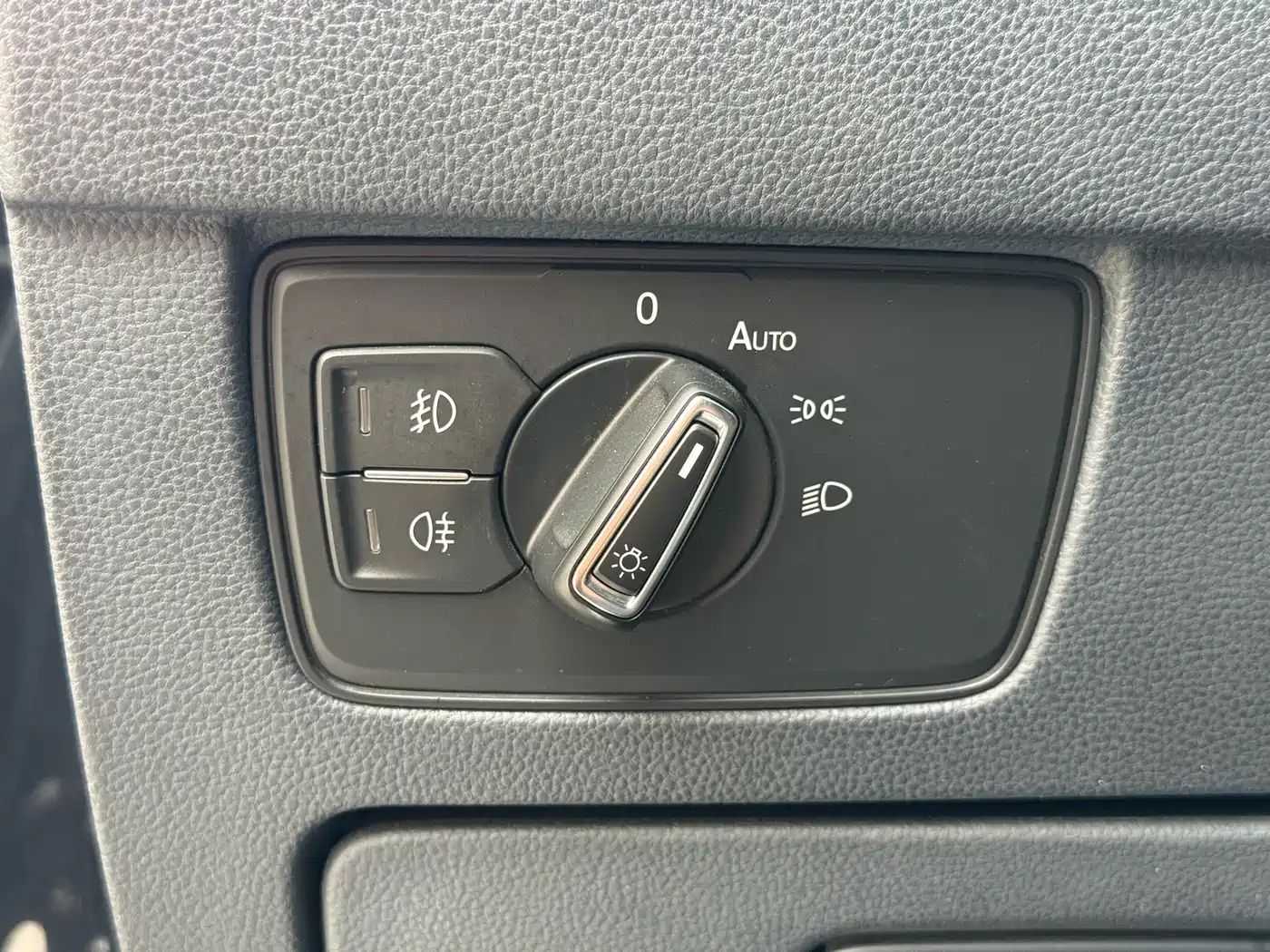 Volkswagen Magotan 2017 380TSI DSG Premium фото 6
