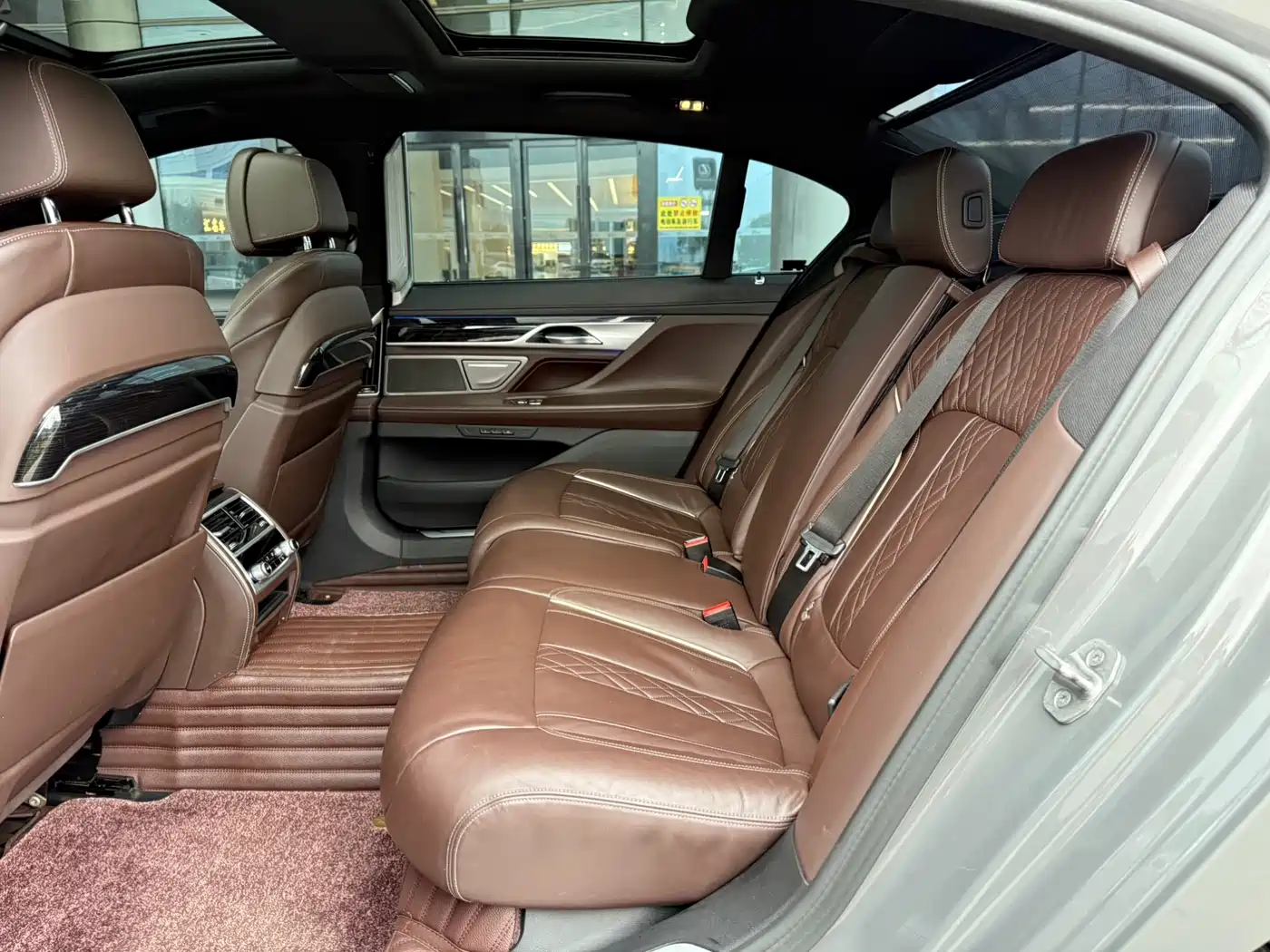 BMW 7 Series 2021 Model 730Li M Sport Package фото 8