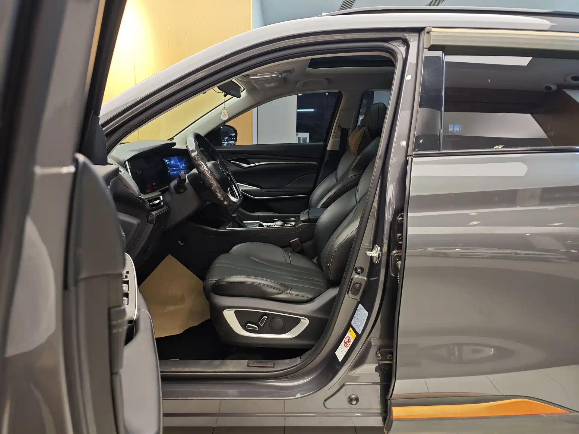 Фото 14 - Changan CS75 PLUS