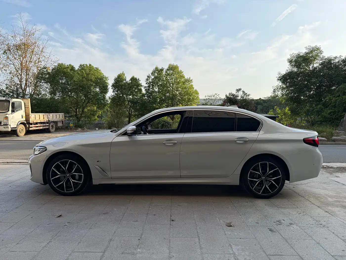 BMW 5 Series 2022 Facelift 530Li Premium M Sport Package фото 4