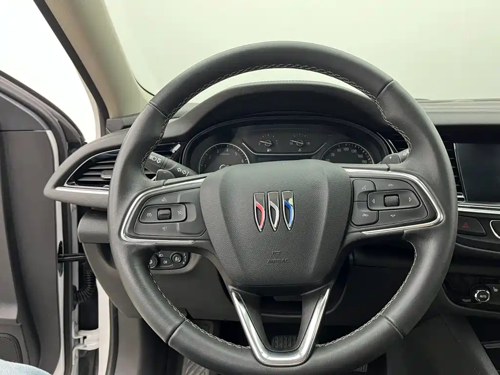 Buick Regal 2025 2024 25T Ultra Comfort Edition