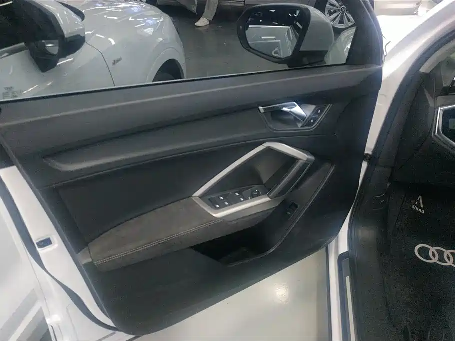 Audi Q3 2021 35 TFSI Progressive Sport фото 7
