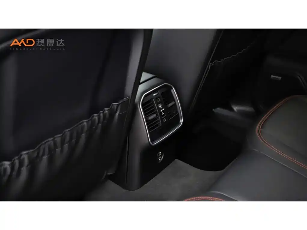 Porsche Macan 2022 Macan 2.0T фото 9