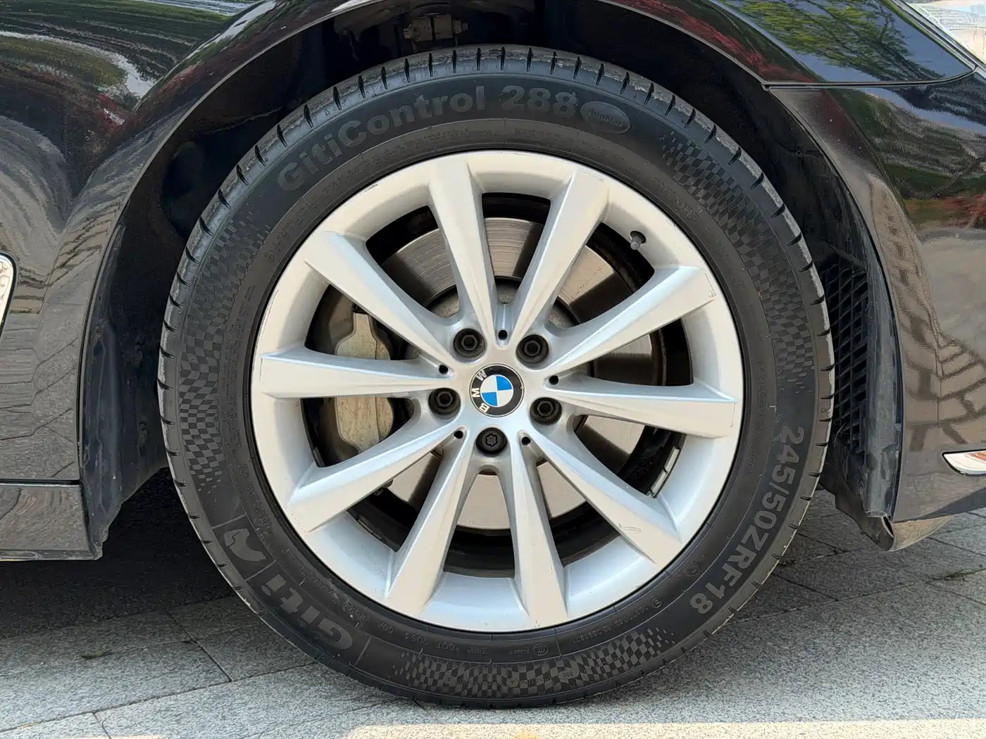 BMW 7 Series 2017 730Li Leading Edition фото 19