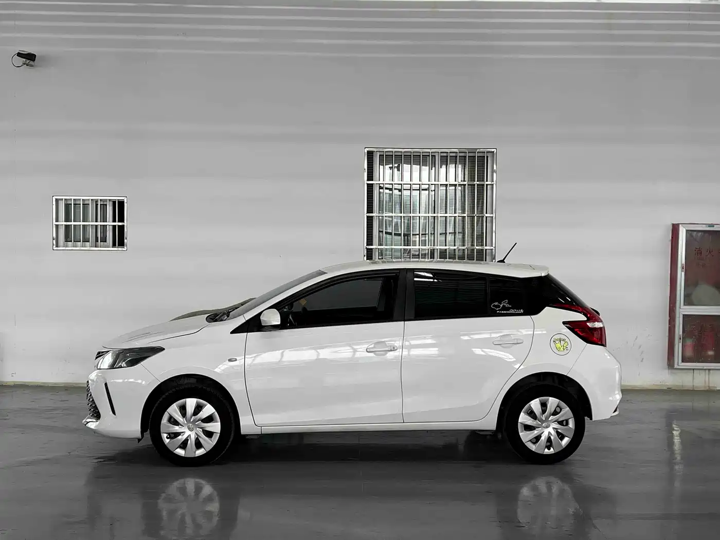 Toyota Vios FS 2019 1.5L CVT Fengchi Edition фото 2
