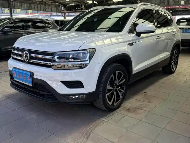 VOLKSWAGEN TUYUE