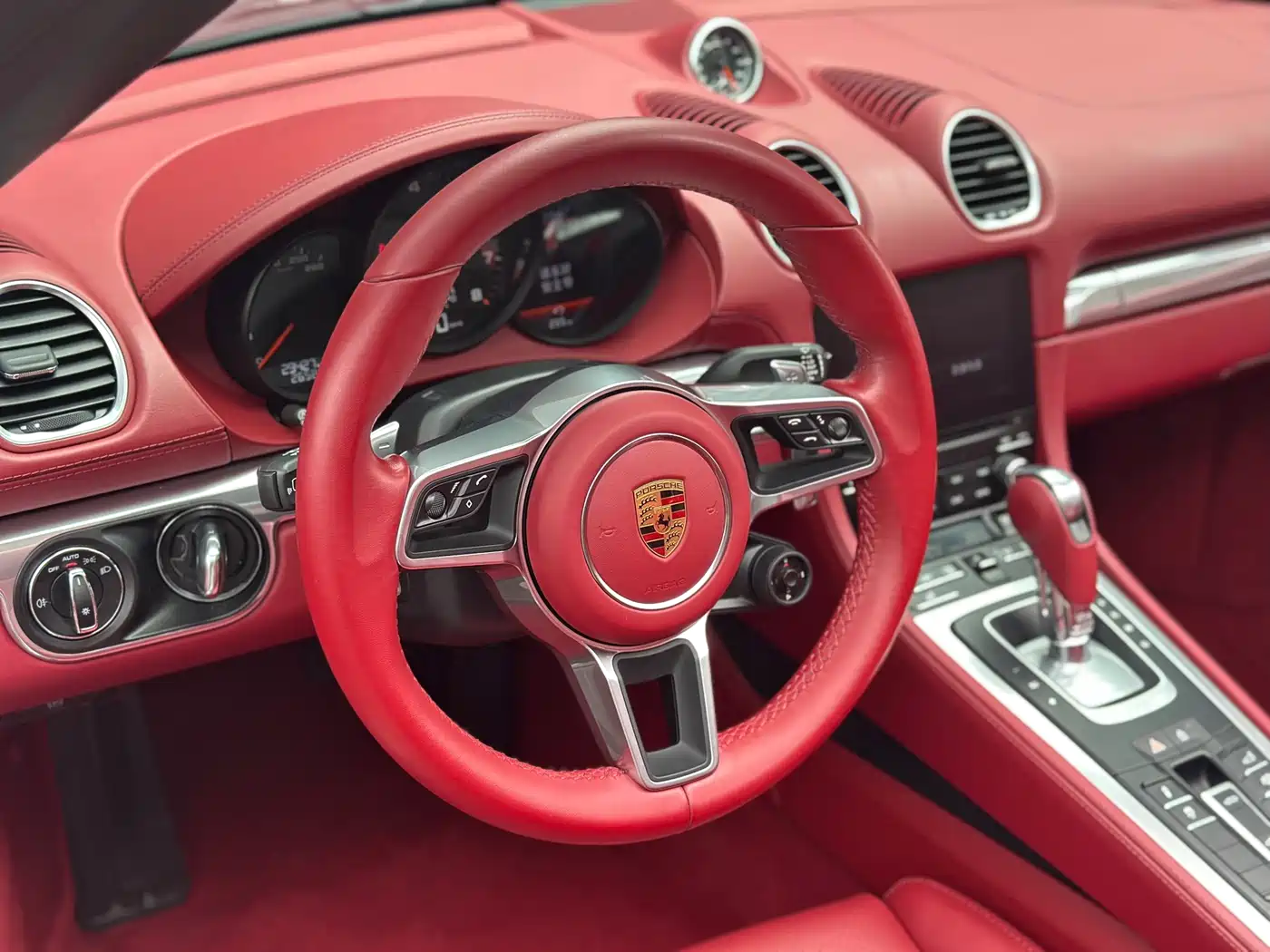 Porsche 718 2022 Boxster 2.0T фото 14