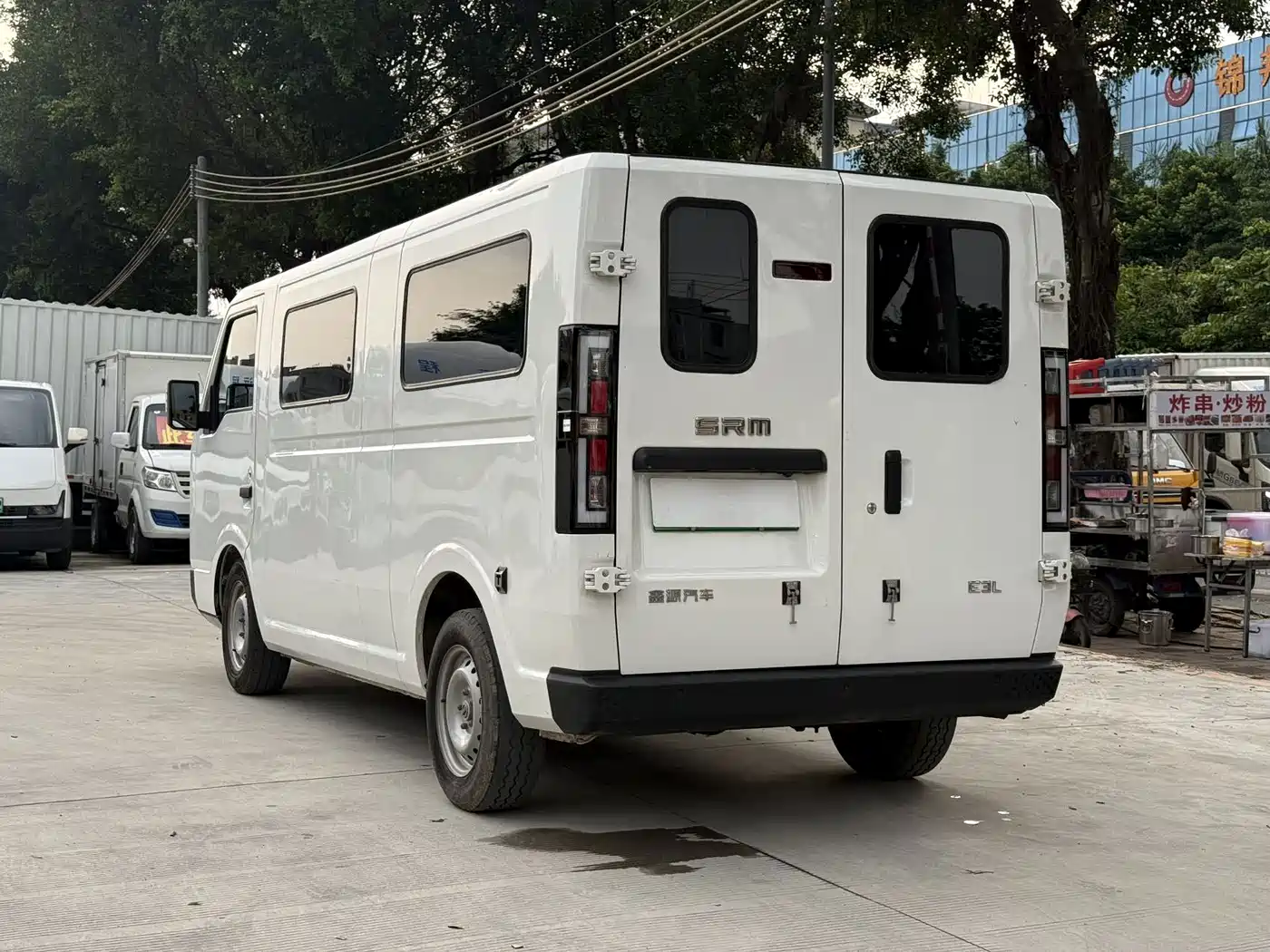 SRM Xinyuan Xinyuan E3L 2025 2025 Ningde 41.86Kwh 305KM Practical Passenger Vehicle