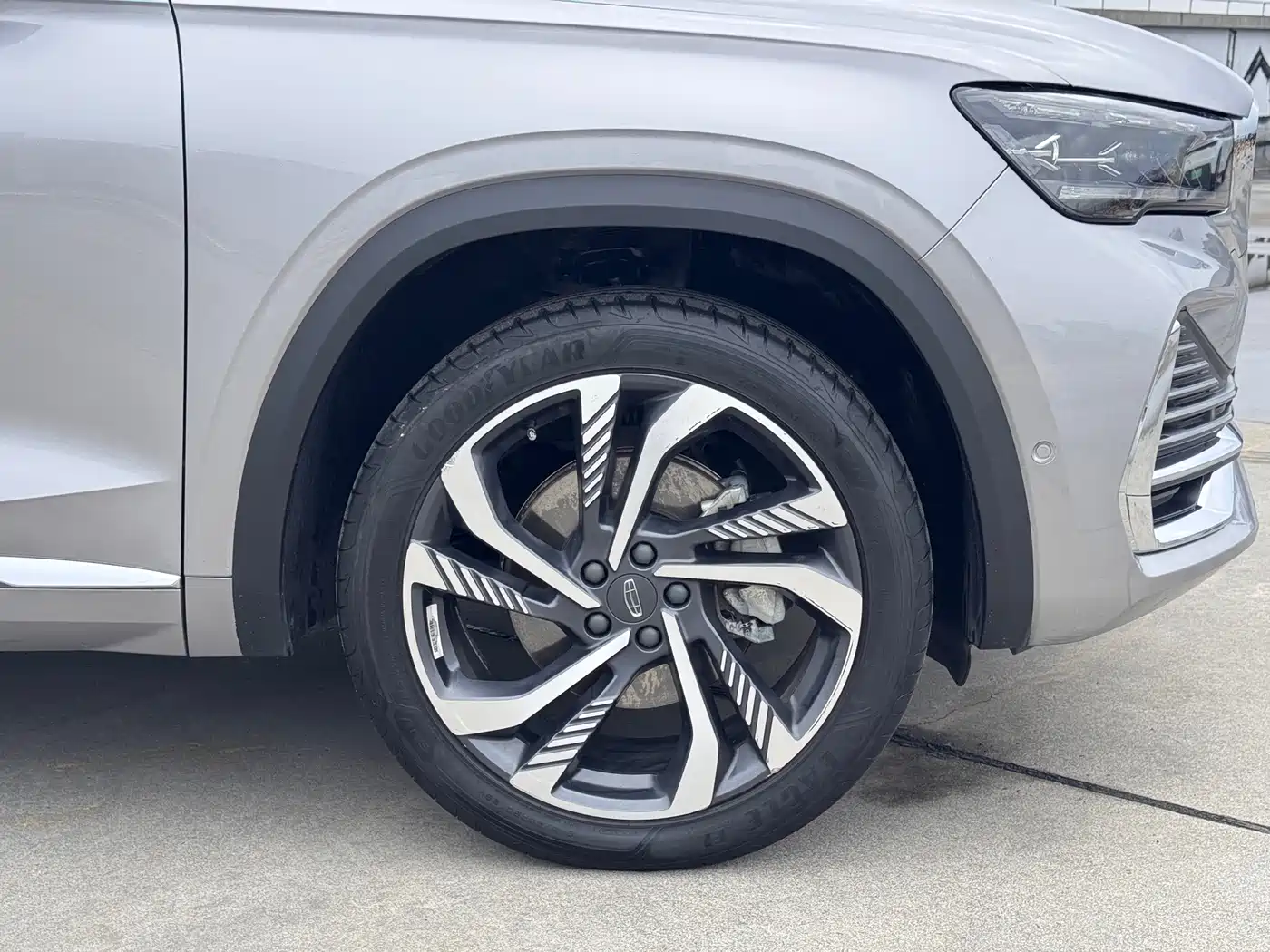 GEELY AUTOMOBILE XINGYUE L