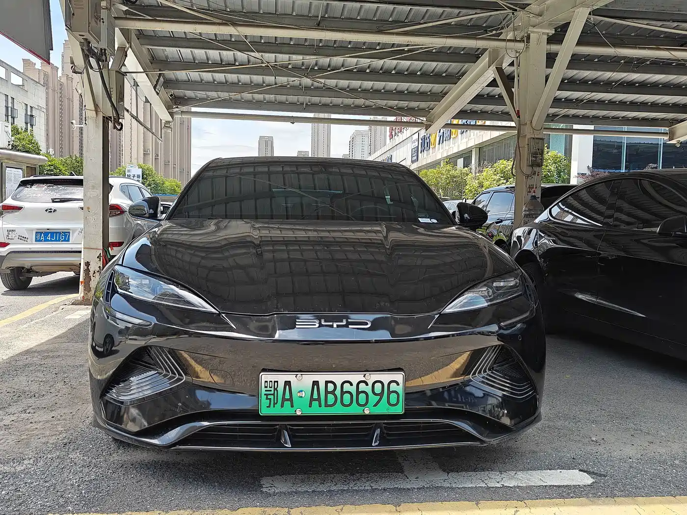 BYD Seal 2022 550km Standard Range RWD Premium