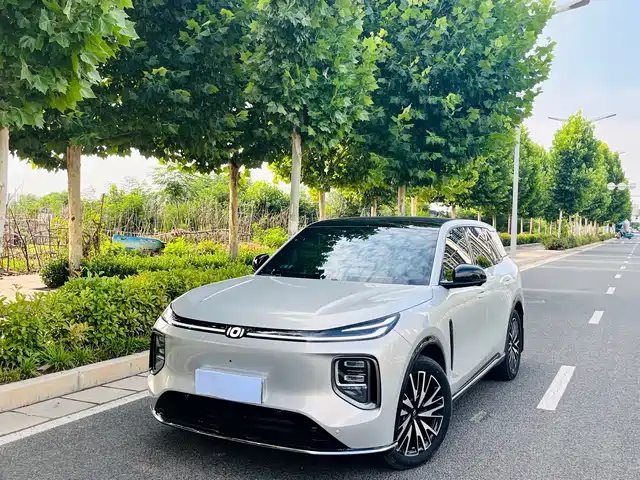  Changan Qiyuan Changan Qiyuan Q07 2025 215 Flagship