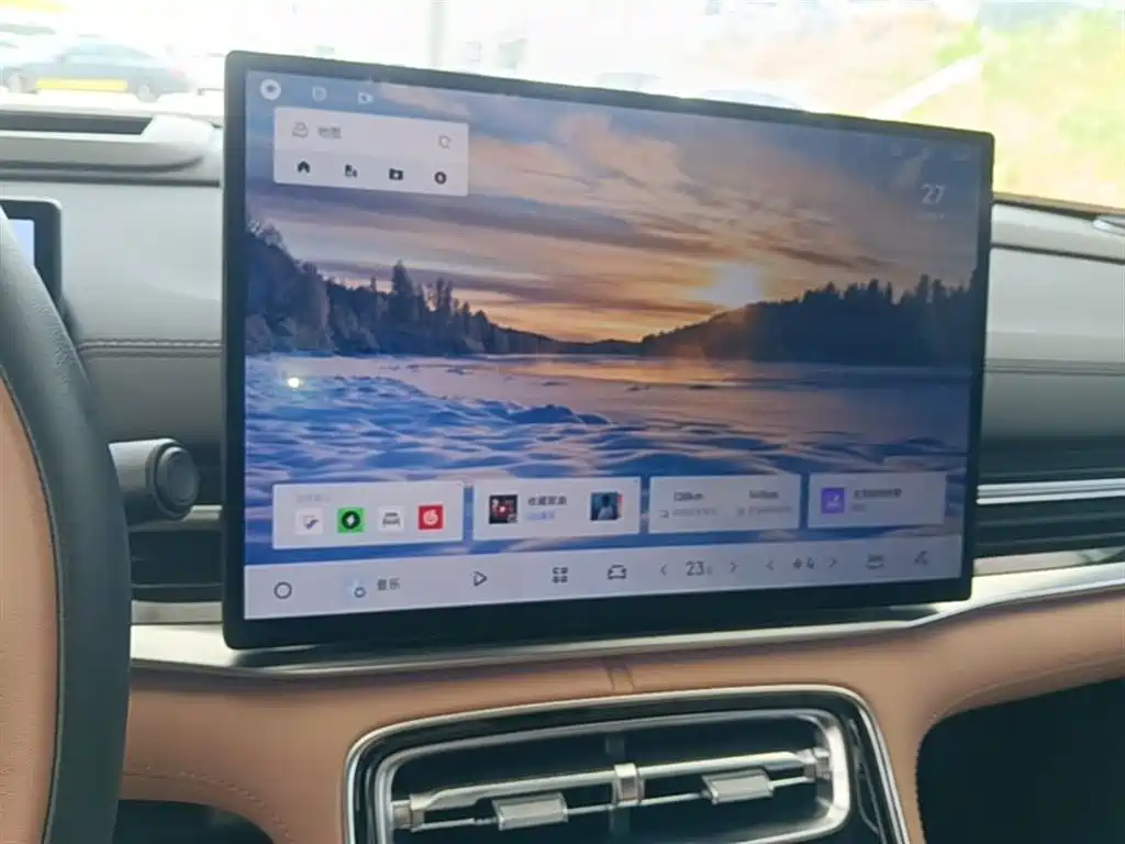 Geely Galaxy Galaxy A7 2025 EM-i 150km Premium Edition фото 13