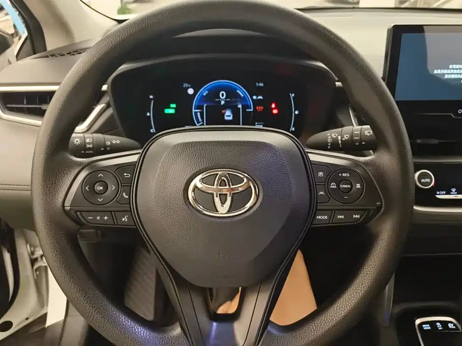 Toyota Corolla Cross 2025 2024 2.0L Smart Hybrid Dual Engine Pioneer Edition
