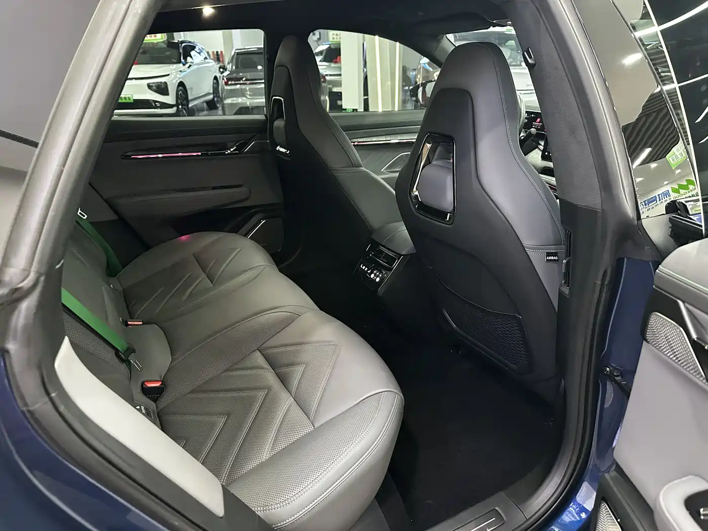 ZEEKR EXTREME KRYPTON 001