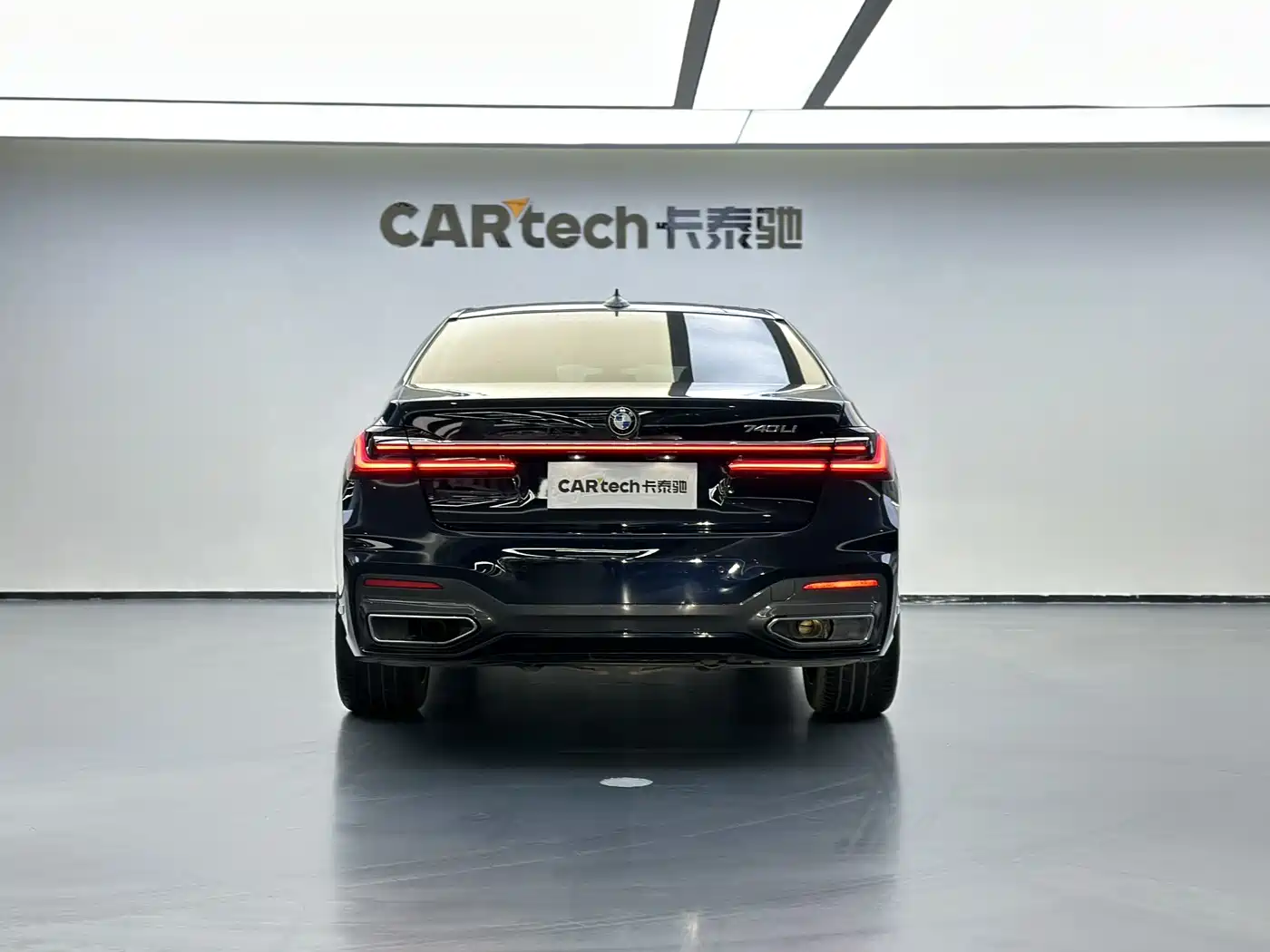 BMW 7 Series 2021 Model 730Li M Sport Package фото 23