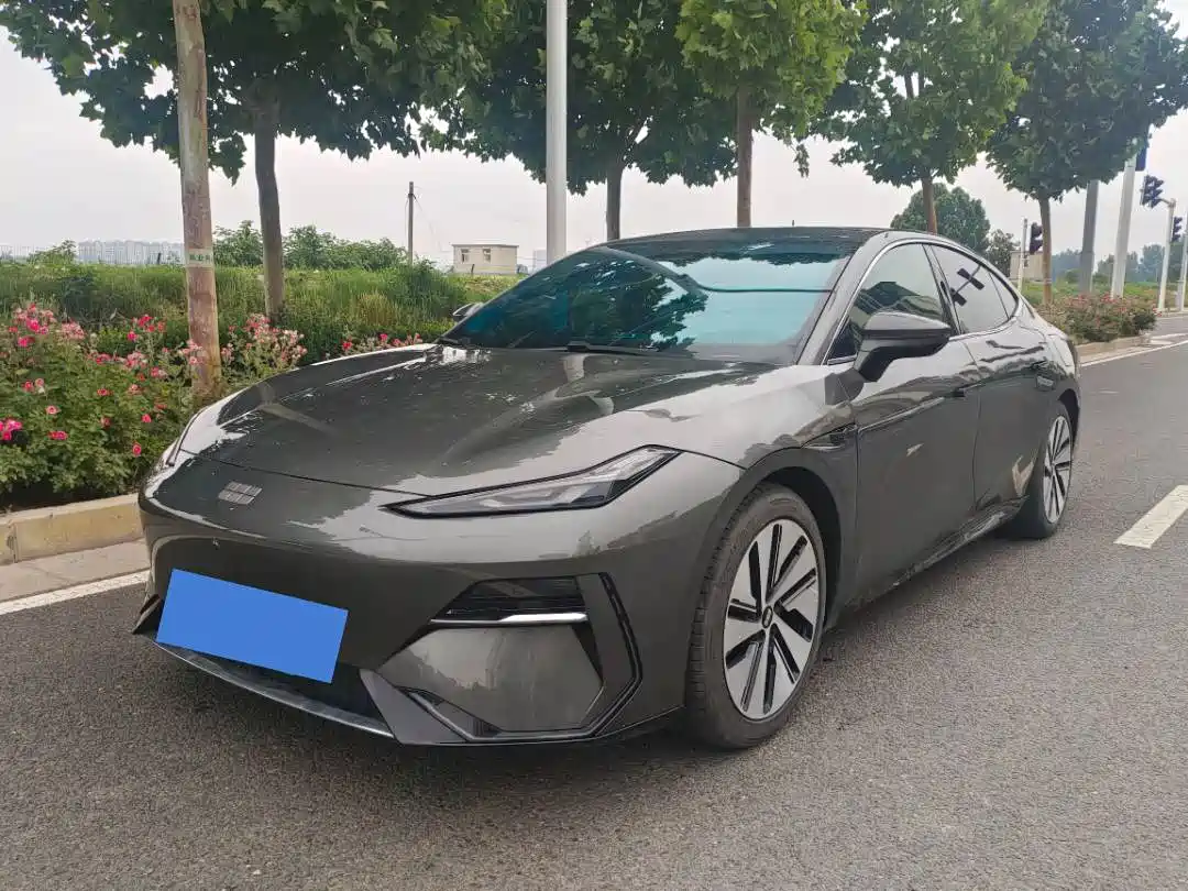 Geely Galaxy Galaxy E8 2024 550km RWD MAX