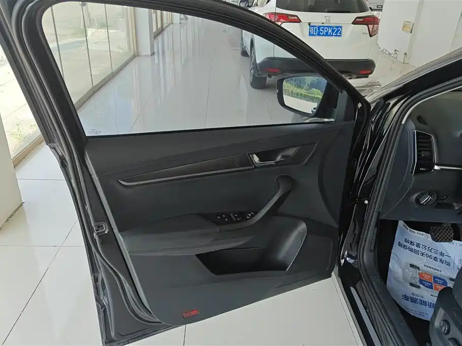 Škoda Karoq 2018 TSI280 Luxury Edition China V фото 7