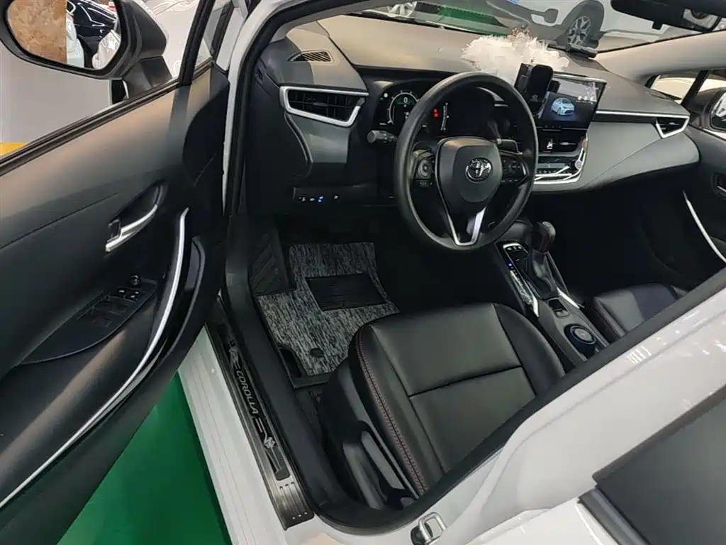 Toyota Corolla 2023 1.8L Smart Hybrid Dual Engine Pioneer Edition фото 16