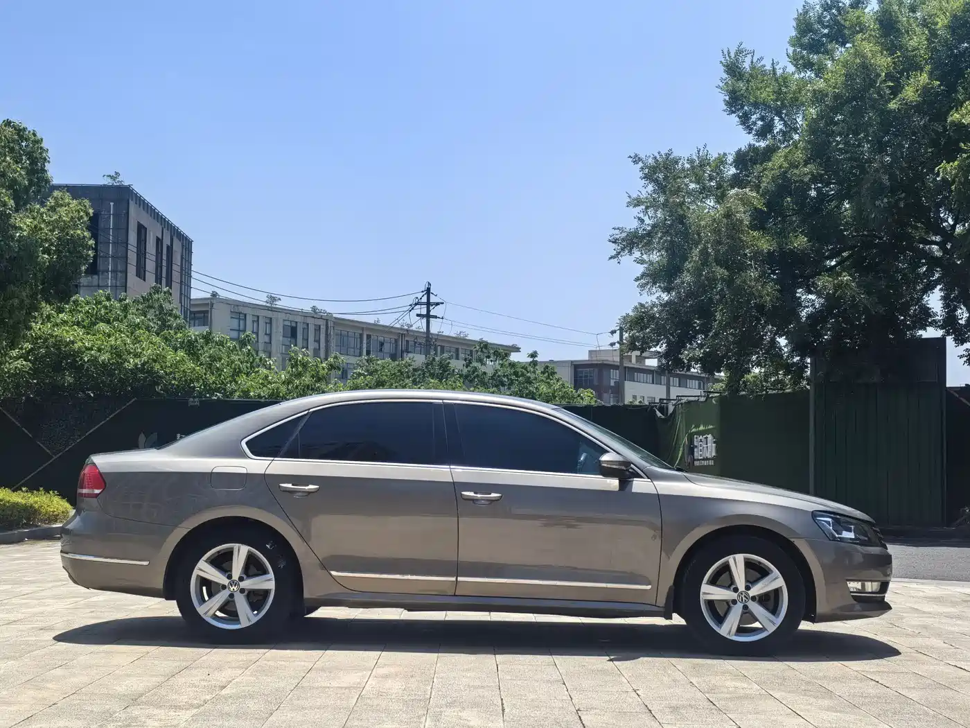 Volkswagen Passat 2013 1.8TSI DSG Yuzun фото 4
