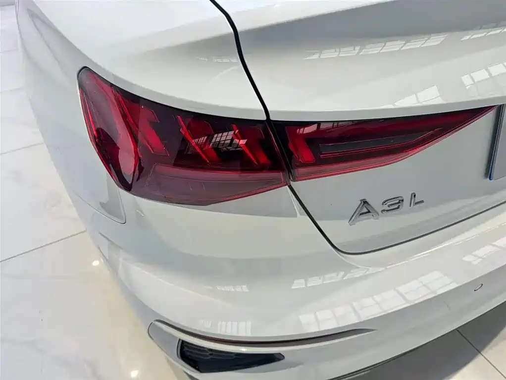Фото 9 - Audi A3