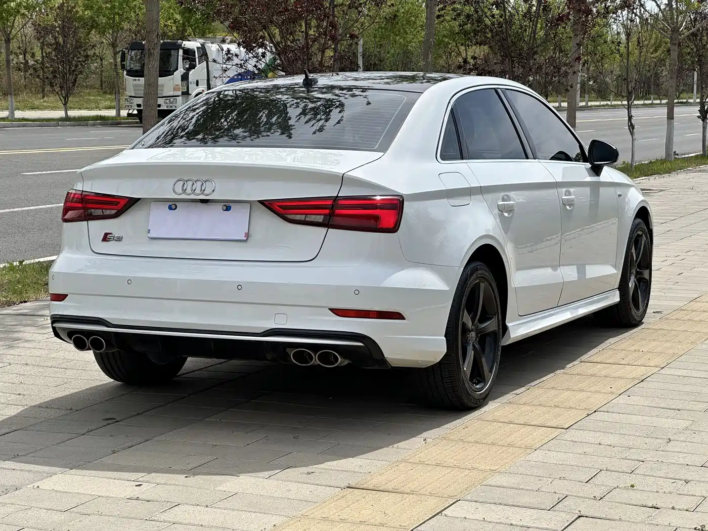 Audi A3 2017 Limousine 35 TFSI Fashion фото 6
