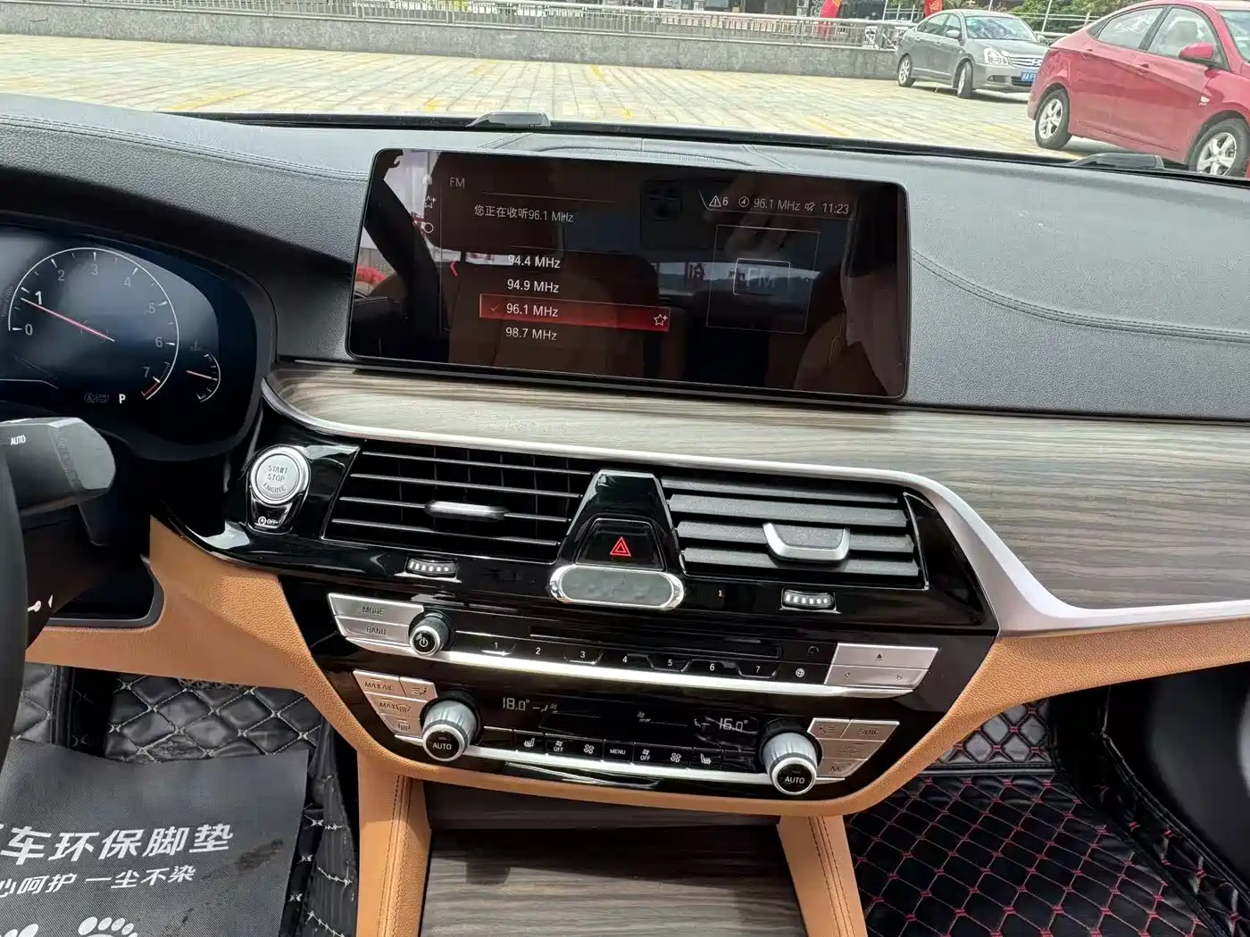 BMW 5 Series 2019 530Li Leading Luxury Package фото 35