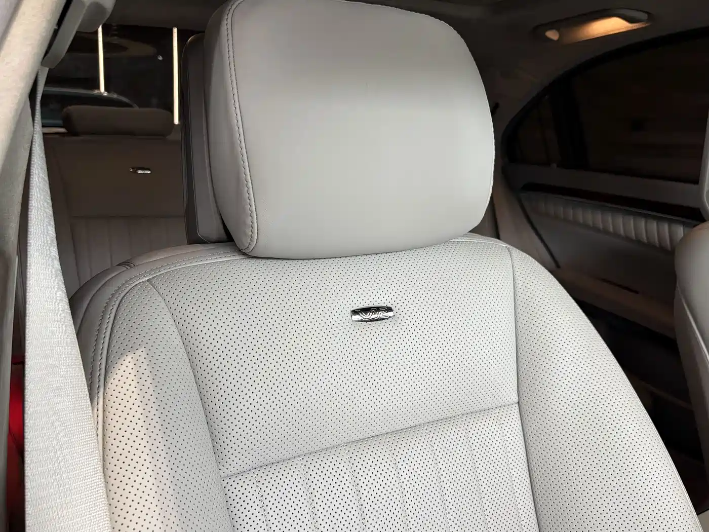 Mercedes-Benz S-Class 2011 2010 S 600 L