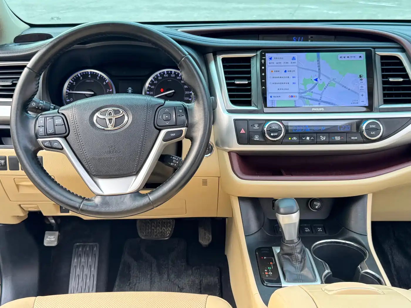 Toyota Highlander 2015 2.0T AWD Luxury Edition 7-seater фото 16