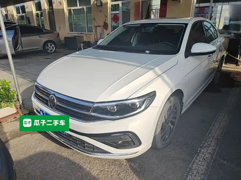 Photo 2 - Volkswagen Bora