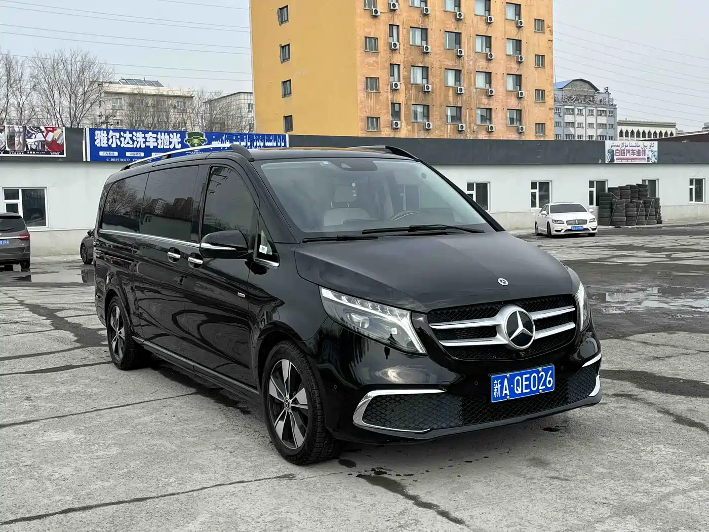 Mercedes-Benz V-Class 2021 V 260 L Long Wheelbase Premium Edition фото 4