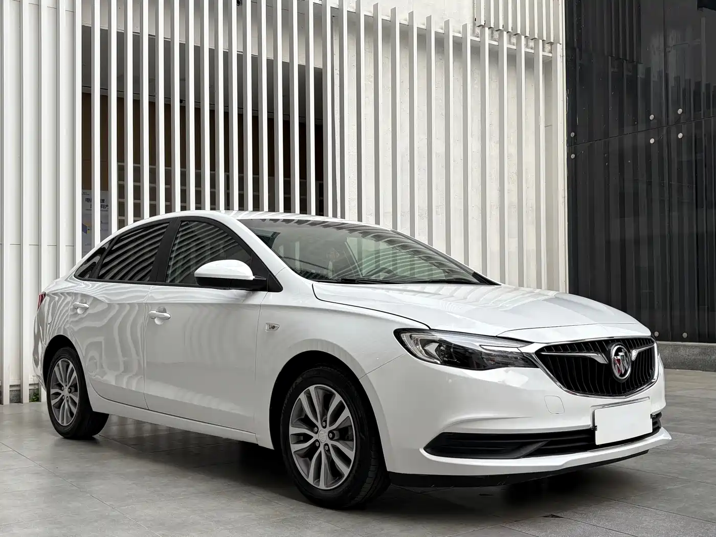 Buick Excelle 2018 18T Automatic Elite фото 3