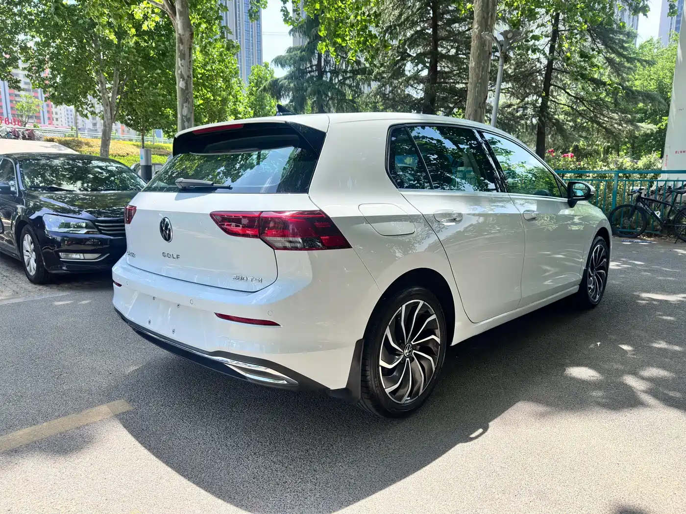 Volkswagen Golf 2023 280TSI DSG Pro фото 17