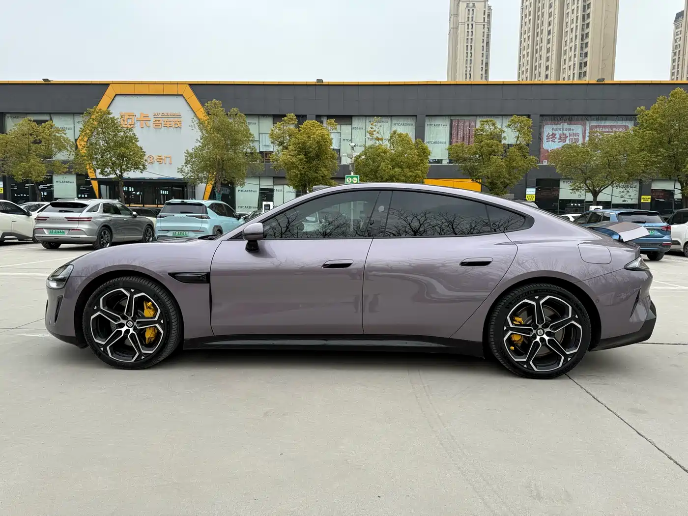 XIAOMI CAR XIAOMI SU7