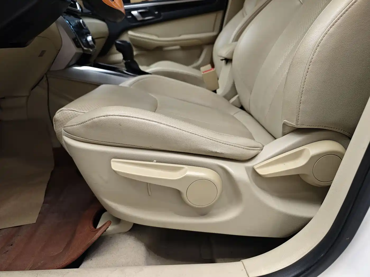 Zotye Damai X5 2016 2017 Upgrade 1.5T CVT Magistrate