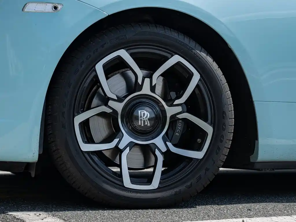 Rolls-Royce Dawn 2018 6.6T Standard фото 8