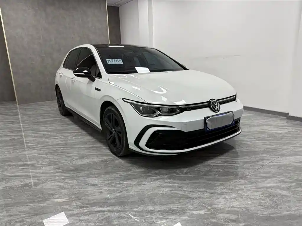 Volkswagen Golf 2021 280TSI DSG R-Line фото 3