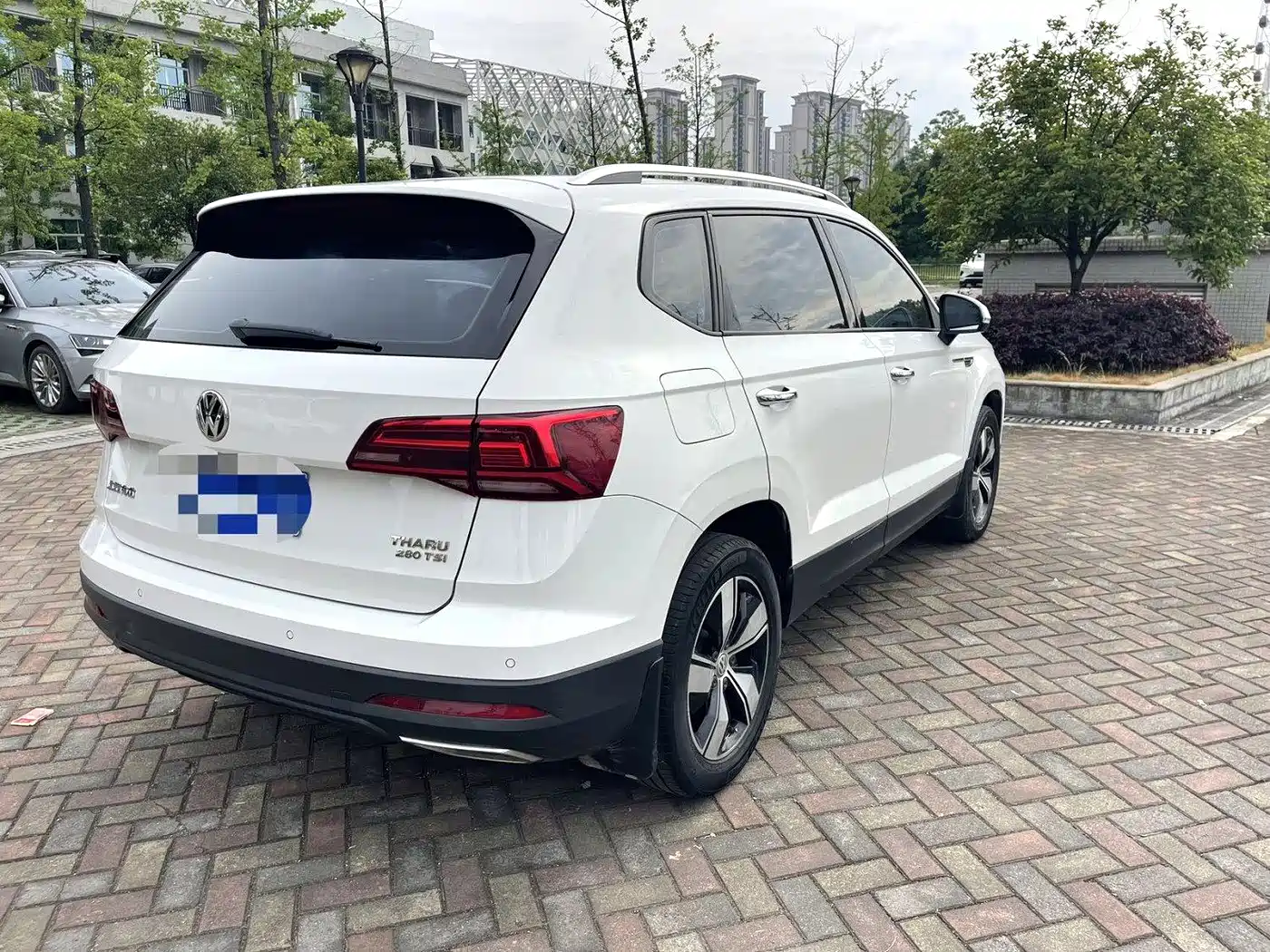 Volkswagen Tharu 2020 280TSI 2WD Luxury Edition China VI фото 8