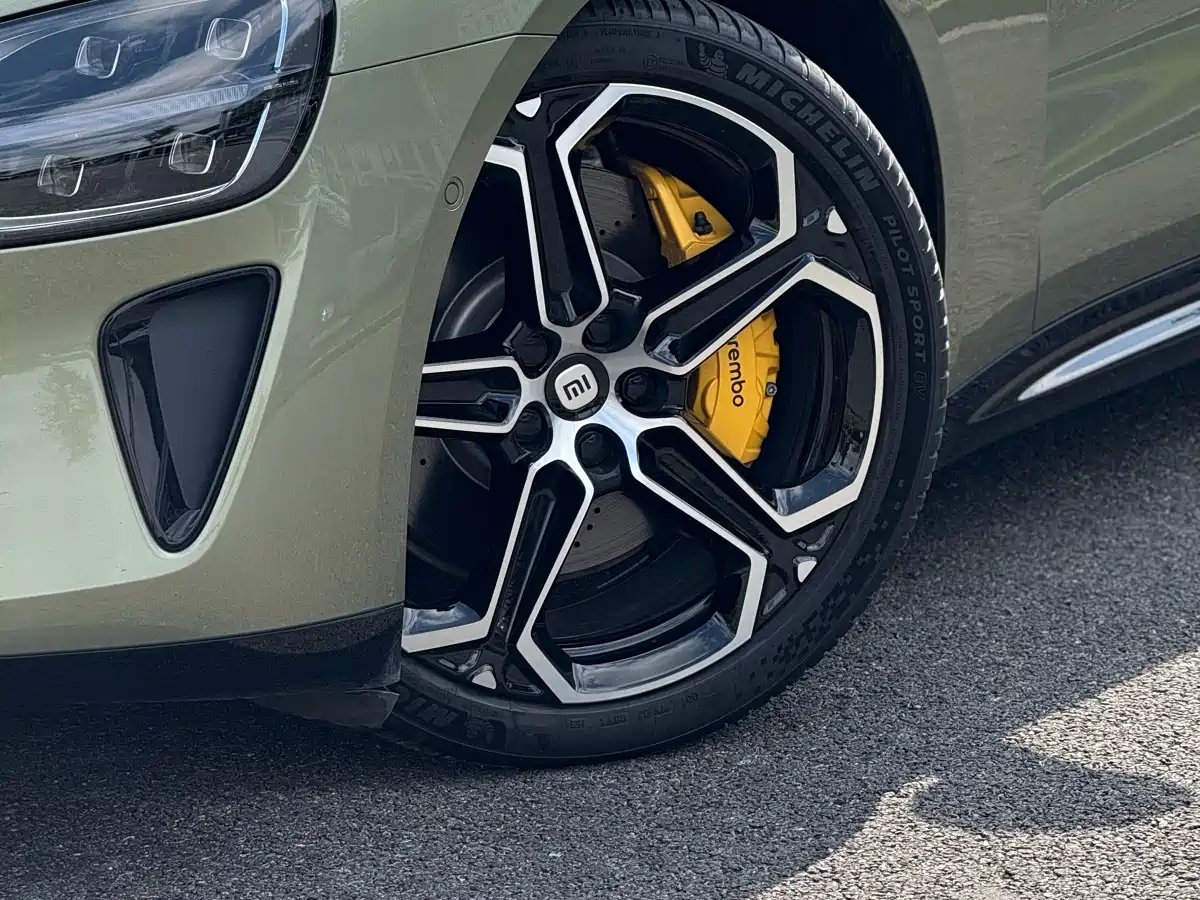 XIAOMI CAR XIAOMI SU7