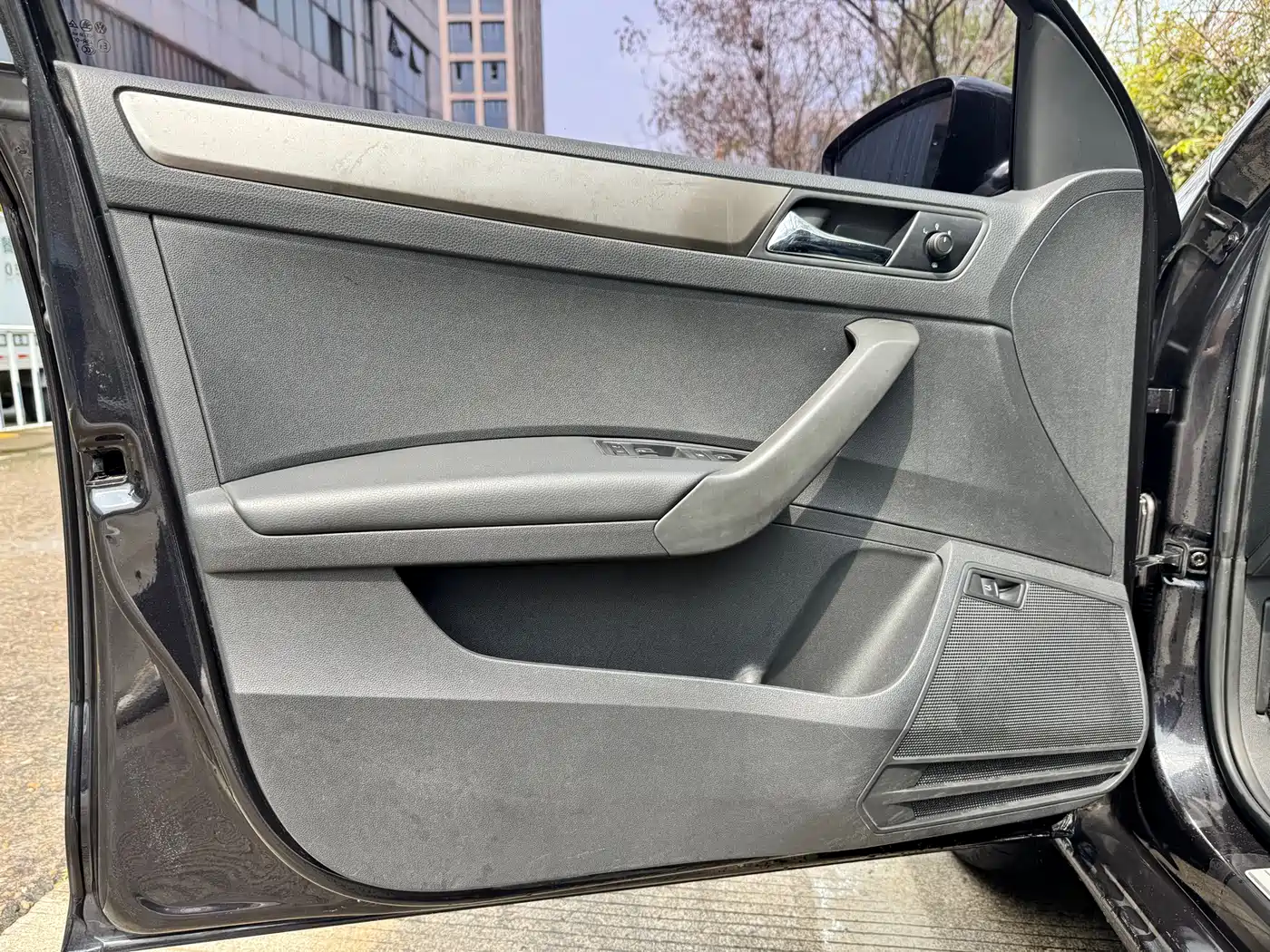 Volkswagen Santana 2015 1.6L Automatic Comfort Edition фото 7
