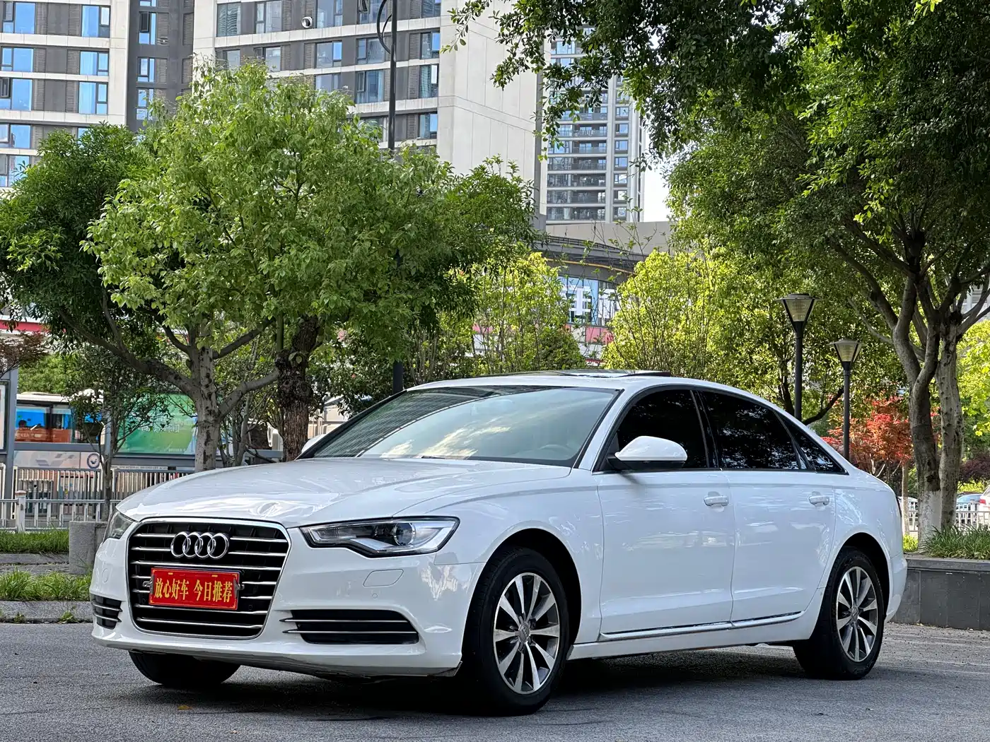Audi A6L 2014 30 FSI Comfort фото 3