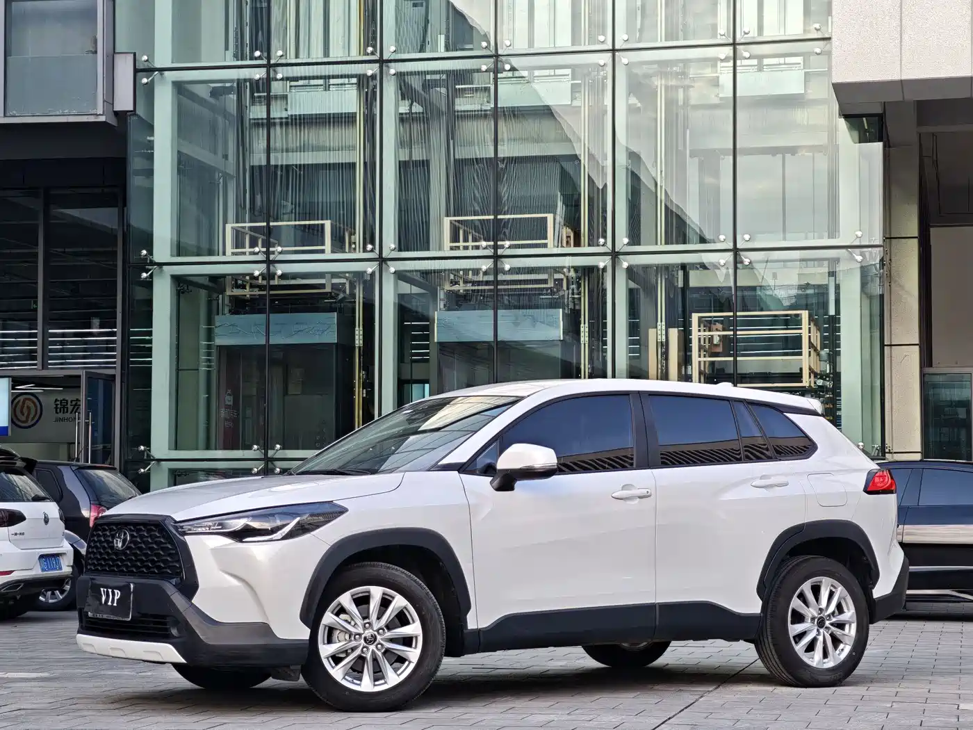 Toyota Corolla Cross 2023 2.0L Pioneer Edition фото 3