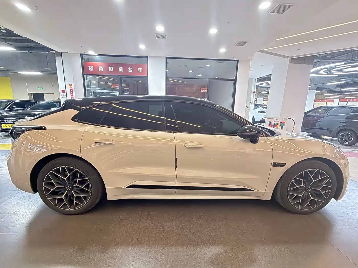 ZEEKR EXTREME KRYPTON 001