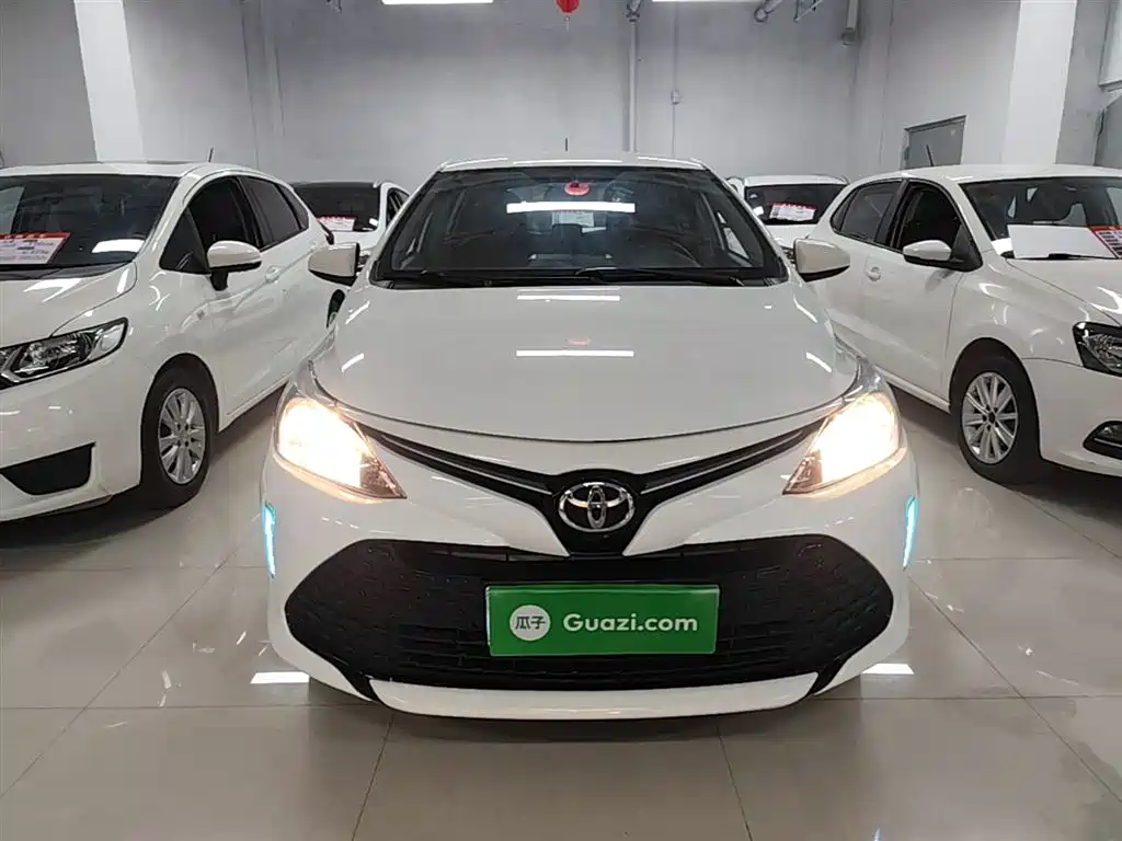 Toyota Vios FS 2017 1.5L CVT Fengchi Edition фото 3
